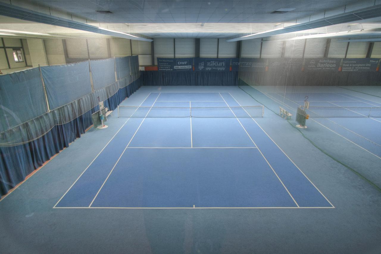 Sport Und Tagungshotel Kenzingen Εξωτερικό φωτογραφία